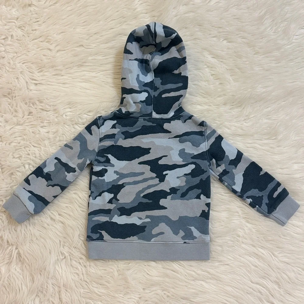 Under Armour hoodie size 2 toddler